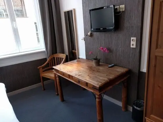 Comfort Tek Büyük Yataklı Oda