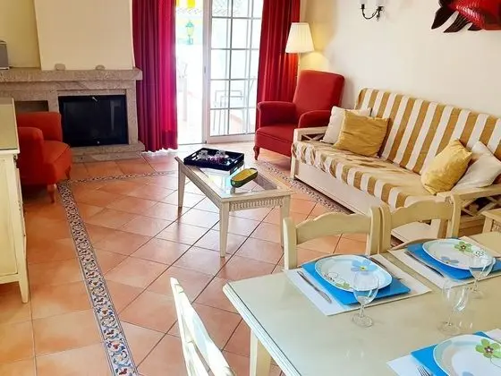 Family Ev, Özel Banyo, Havuz Manzaralı