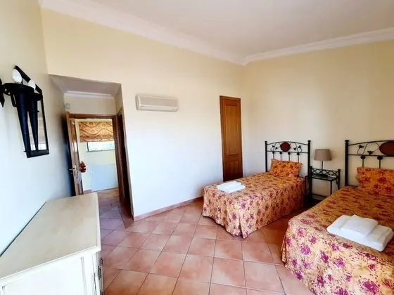 Family Ev, Özel Banyo, Havuz Manzaralı