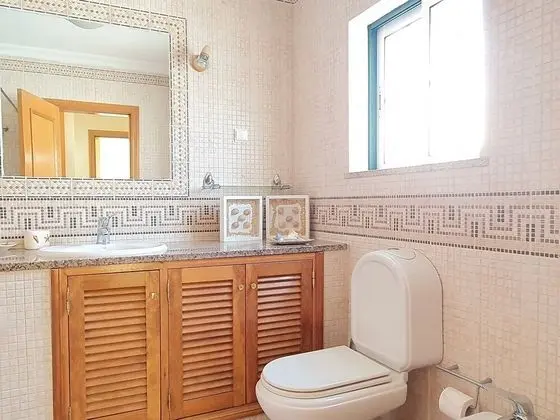Family Ev, Özel Banyo, Havuz Manzaralı