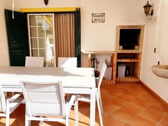 Family Ev, Özel Banyo, Havuz Manzaralı