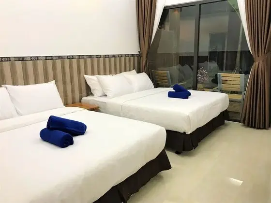 Standard Dört Kişilik Oda, Bahçe Manzaralı