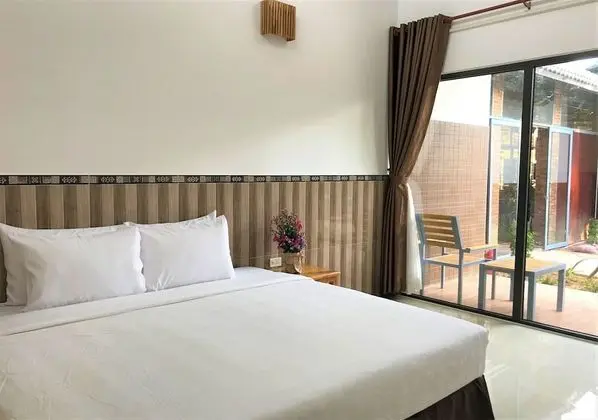 Standard Tek Büyük veya İki Ayrı Yataklı Oda, Bahçe Manzaralı