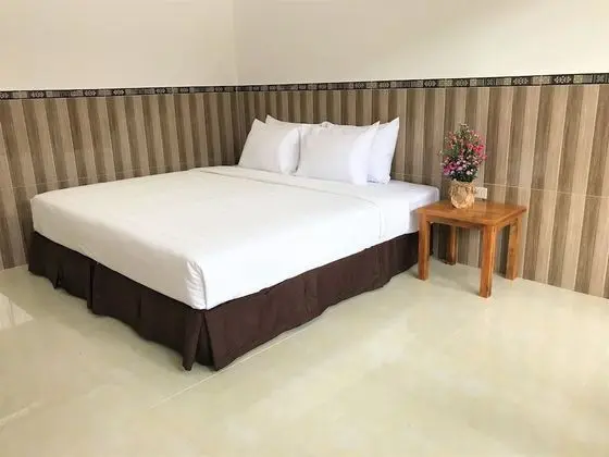 Standard Tek Büyük veya İki Ayrı Yataklı Oda, Bahçe Manzaralı