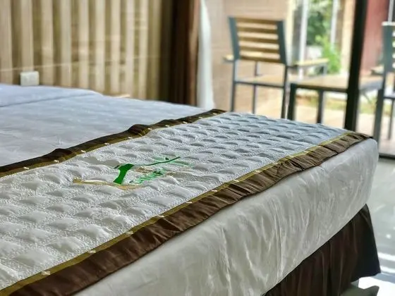 Standard Tek Büyük veya İki Ayrı Yataklı Oda, Bahçe Manzaralı