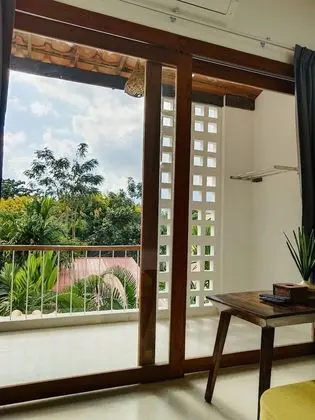 Balcony Double