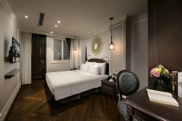 Deluxe Tek Büyük Yataklı Oda
