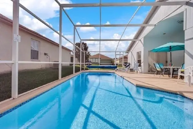 Ev (Gated Community, amaizing private poo)
