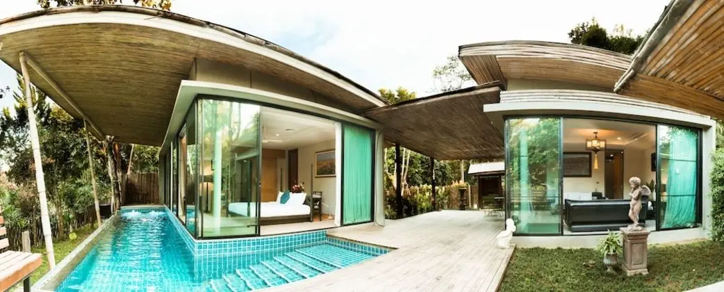 Villa (Pool)