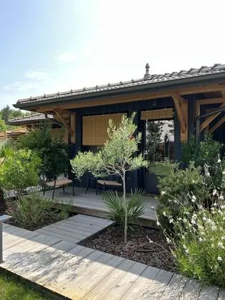 Traditional Tek Büyük Yataklı Oda, Özel Banyo, Bahçe Manzaralı (VillaCanau ch 747)