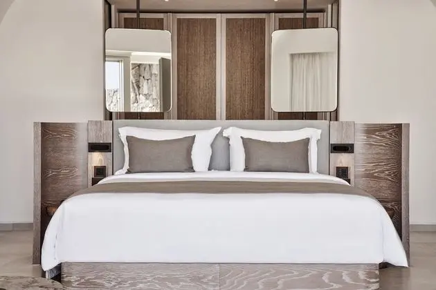 Hideaway Pool Suite