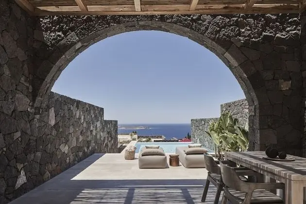 Hideaway Pool Suite