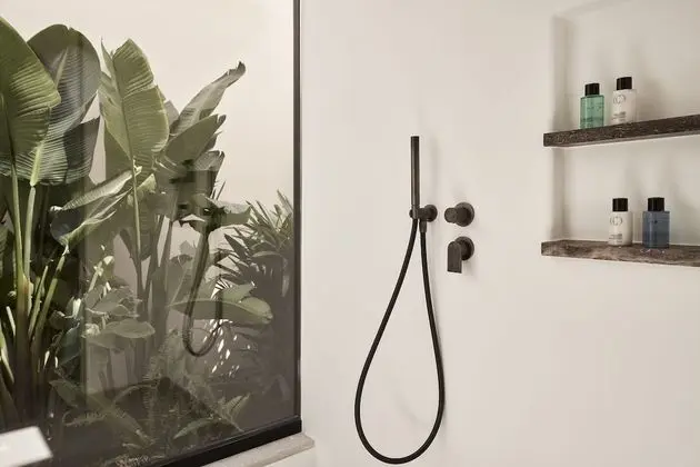 Hideaway Pool Suite