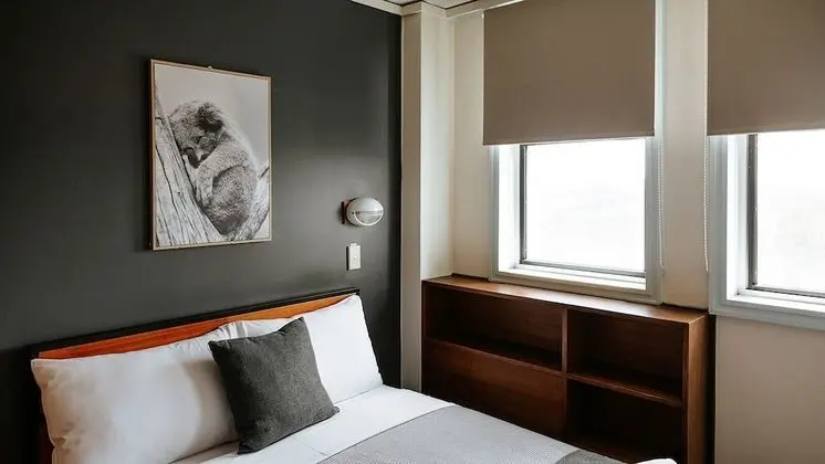 Comfort Tek Büyük Yataklı Oda