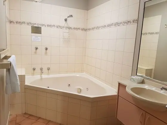 Villa, Jakuzi (1 King + 2 Bunk Beds)