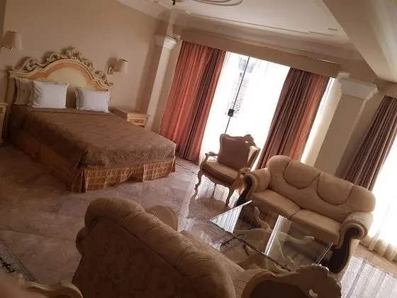 Standard Büyük Yataklı Tek Kişilik Oda, Sigara İçilmez, Bahçe Manzaralı