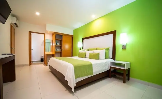Family Süit (3 Bedrooms with dining room)