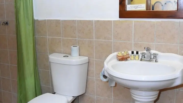 Ortak Ranzalı Oda, 1 Yatak Odası, Balkon