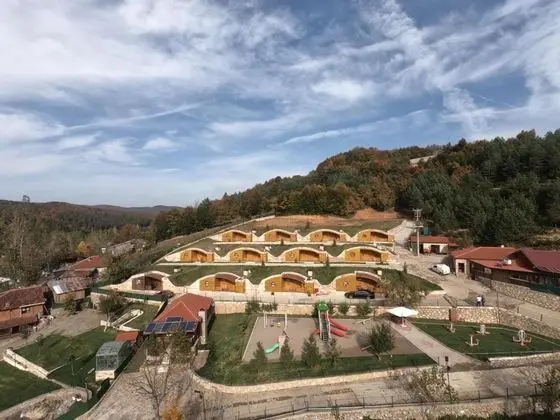 Hobbit Ev,Bahçe Manzaralı