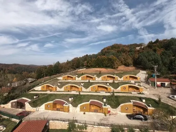 Hobbit Ev,Bahçe Manzaralı