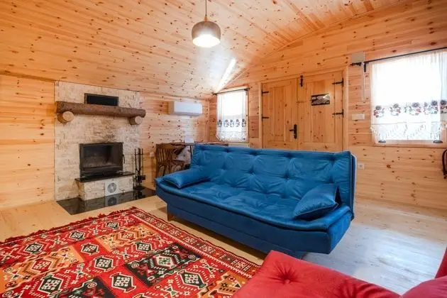 Hobbit Ev,Bahçe Manzaralı