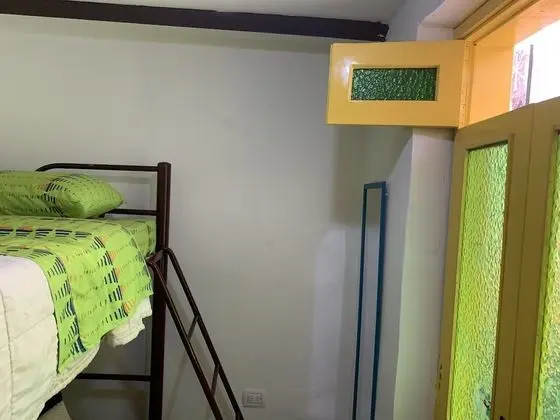 Cozy Private Room in Candelaria near Bolivar Square