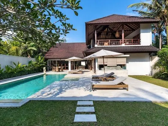 Villa, 4 Yatak Odası, Bahçe Manzaralı