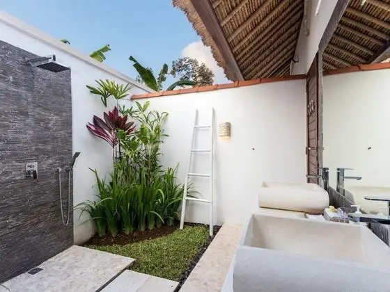 Villa, 4 Yatak Odası, Bahçe Manzaralı