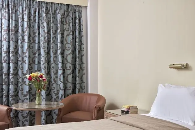 Superior Oda, Şehir Manzaralı