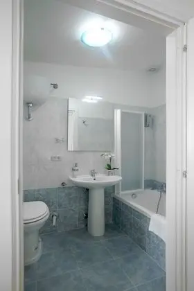 Dört Kişilik Oda