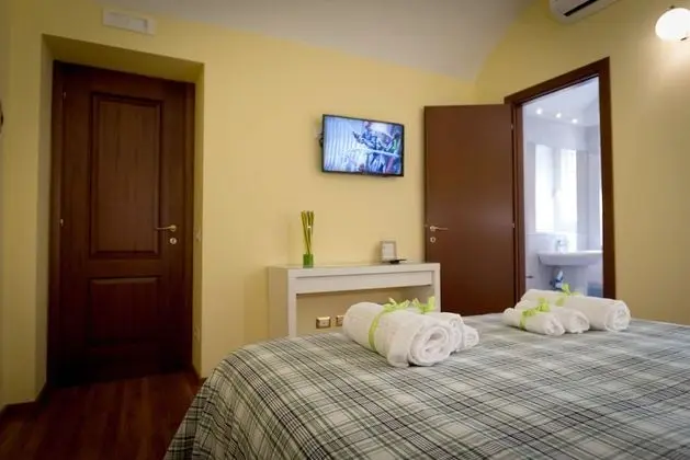 Comfort Tek Büyük Yataklı Oda