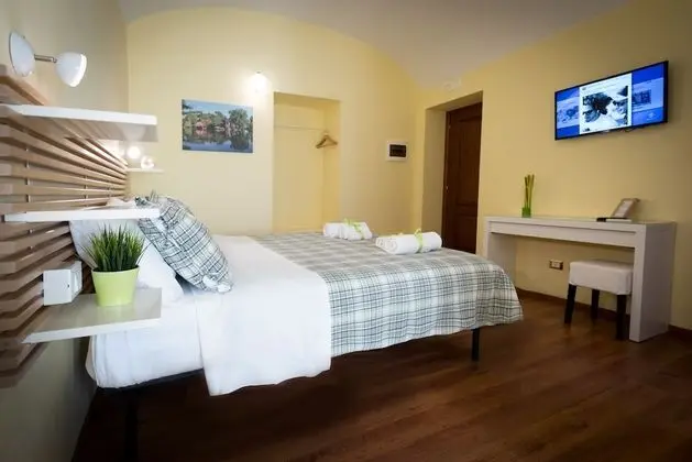 Comfort Tek Büyük Yataklı Oda