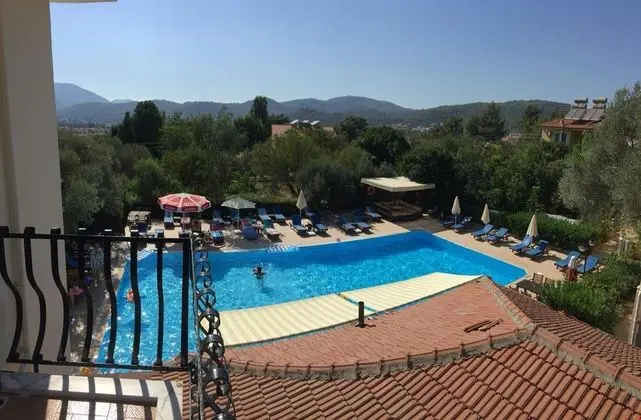 Deluxe Oda - Balkonlu
