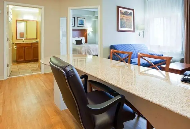 Süit, 1 Yatak Odası, Mutfak (Living and Dining Areas)