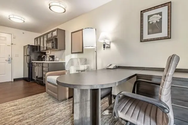 Stüdyo, 1 Büyük (Queen) Boy Yatak