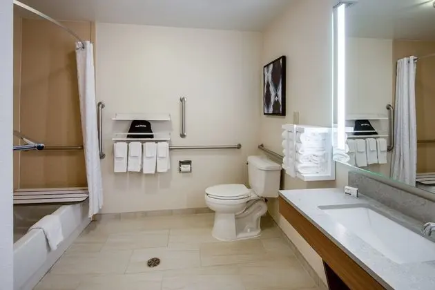 Stüdyo Süit, 1 Büyük (Queen) Boy Yatak, Engellilere Uygun (Communication, Mobility Tub)