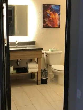 Süit, 1 Yatak Odası, Engellilere Uygun (Mobility, Accessible Tub)
