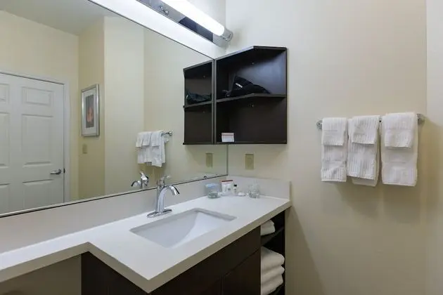 Studio Suite, 1 King Bed, Sofa bed, Full Kitchen