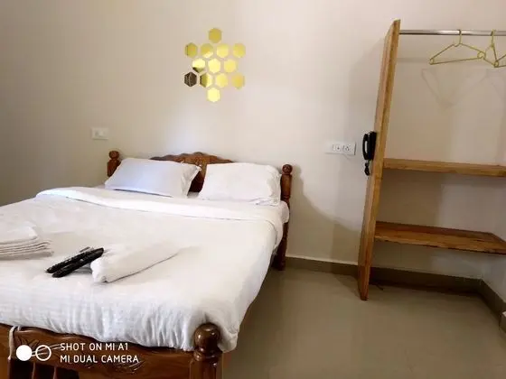 Deluxe Üç Kişilik Oda, Birden Çok Yatak, Sigara İçilebilir