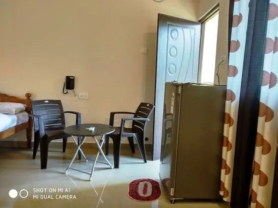 Deluxe Üç Kişilik Oda, Birden Çok Yatak, Sigara İçilebilir