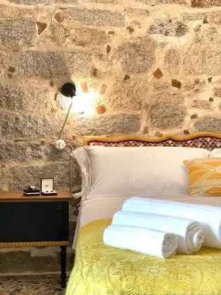 Design Tek Büyük Yataklı Oda (Duminiha)