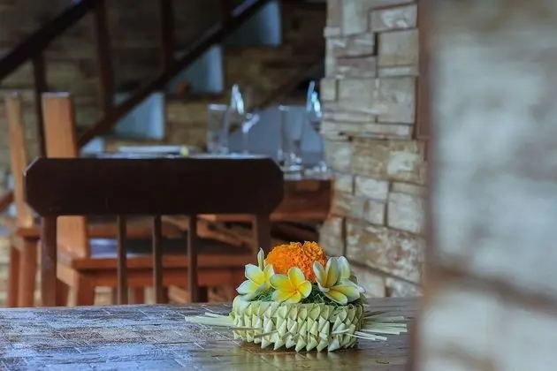 Standard Villa, 2 Yatak Odası, Sigara İçilebilir, Havuz Manzaralı