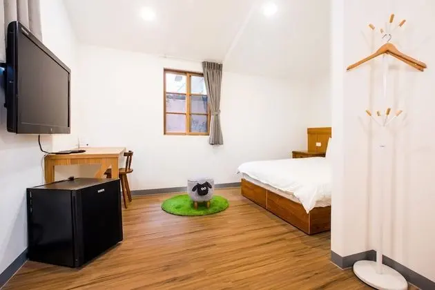 Comfort Tek Büyük Yataklı Oda, 1 Yatak Odası, Sigara İçilmez, Banyolu/Duşlu