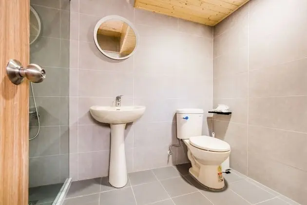 Comfort Tek Büyük Yataklı Oda, 1 Yatak Odası, Sigara İçilmez, Banyolu/Duşlu