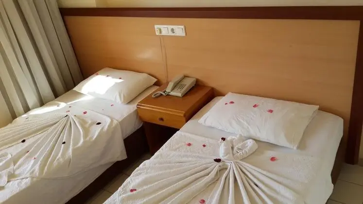Standart Oda, Bahçe Manzaralı