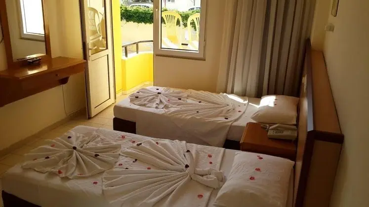 Standart Oda, Bahçe Manzaralı
