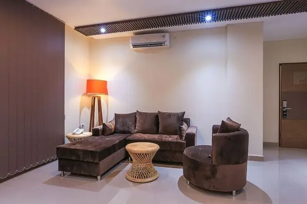 Jacuzzi Suite Room