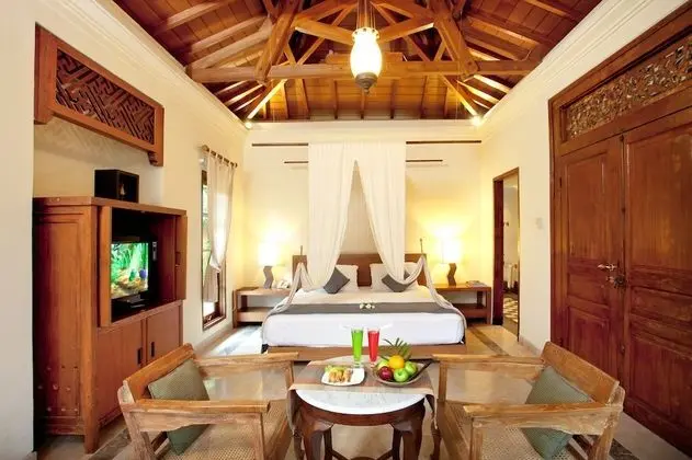 Family Villa, 3 Yatak Odası, Havuz Manzaralı