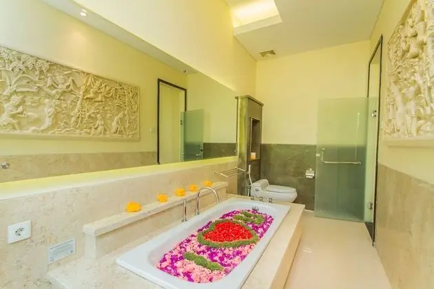 Deluxe Villa, 1 Yatak Odası, Havuz Manzaralı