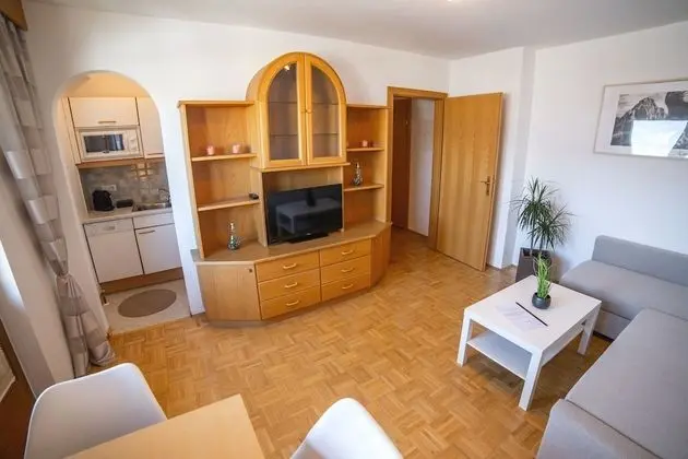 Apart Daire (Südseite)